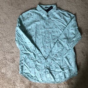 NWT American Eagle Outfitters 🍍Button Up